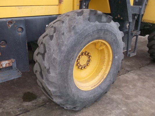 WA100-5 ตรงจากญี่ปุ่น ขายแล้ว1คันเหลืออีก 1 ใครสนใจติดต่อมาได้ตลอดครับ