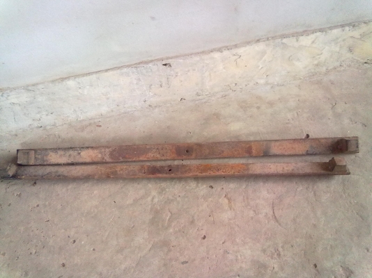 แหนบคานรถกระบะ(รุ่นหนาพร้อมแบกน้ำหนัก)