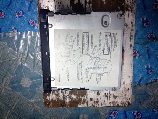 ขอขายเครื่องเล่น CD 5แผ่น  Ford Escap