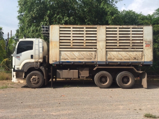 ขายดาวน์22ล้อดั้มพ์ ISUZU MP1FXZ777DT เครื่อง360แรงม้า กับหาง3เพลาแท้ ปี56 สนใจโทร 081-970-1072