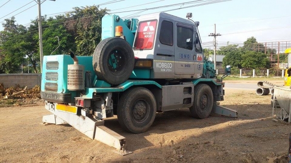 ขายรถเครน KOBELCO RK70M2 พร้อมใช้งาน มีเล่มทะเบียน