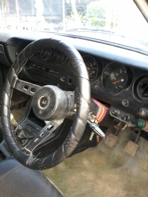 ทเบียนพรัอมโอนครับ แอร์เย็นช่ำครับ ลดอีกรอบยากขายครับ