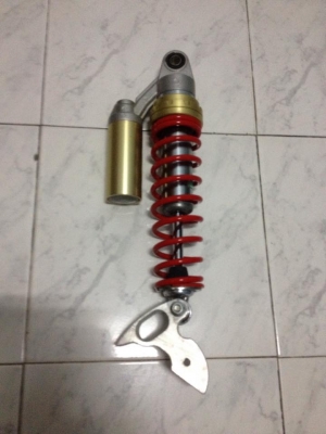 ขายSHOWAแท้ สภาพสวยให้หมดเลยตามรูป ราคา2400บาท โทร0924462525โส ขายSHOWAแท้ สภาพสวยให้หมดเลยตามรูป ราคา2400บาท โทร0924462525โส