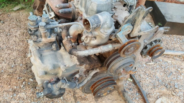 ขายเครื่อง HINO HO7C ฝาเหลี่ยม 180 แรงม้า ปั้มพาวเวอร์ อุปกรณ์ไดชาร์ต ไดสตาร์ท ปั้มลม มีใบคุมเครื่องเรียบร้อยครับ ขายเครื่อง HINO HO7C ฝาเหลี่ยม 180 แรงม้า ปั้มพาวเวอร์ อุปกรณ์ไดชาร์ต ไดสตาร์ท ปั้มลม มีใบคุมเครื่องเรียบร้อยครับ