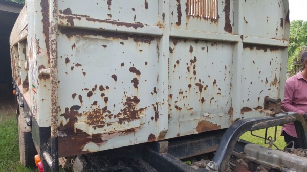 รถฮีโน่ 6 ล้อดั้ม FC2W  120 แรงม้า. ปี 37    สนใจติดต่อ  081 - 6079515