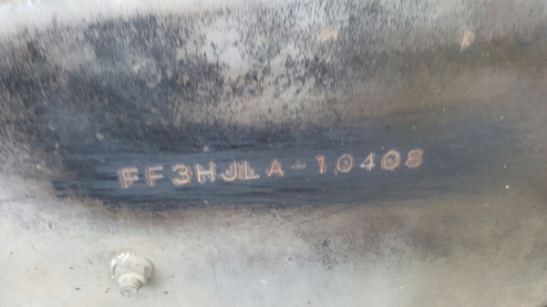 รถฮีโน่ 6 ล้อ ตู้แห้ง FF 195 แรงม้า. ปี 39    สนใจติดต่อ  081 - 6079515