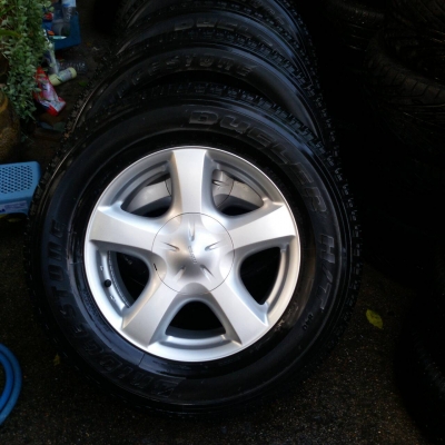 ล้อ all new isuzu ขอบ 17 พร้อมยางปี 14  ชุดล่ะ 13,500