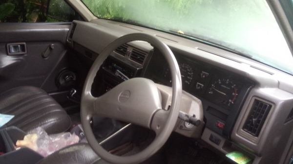 ขายนิสสัน BIG-M แวน 5 ประตู ปี1991 ราคาถูก