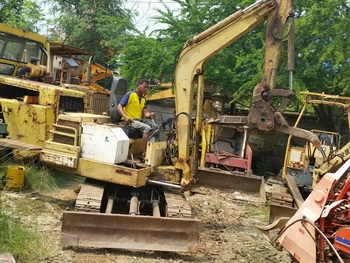รถแบคโฮ YANMAR B37 ปั้มนิ้ว ทำงานไว แทร็กเหล็ก ติดหัวคีบไม้คีบเหล็ก แถมบุ้งกี๋ให้ด้วยครับ