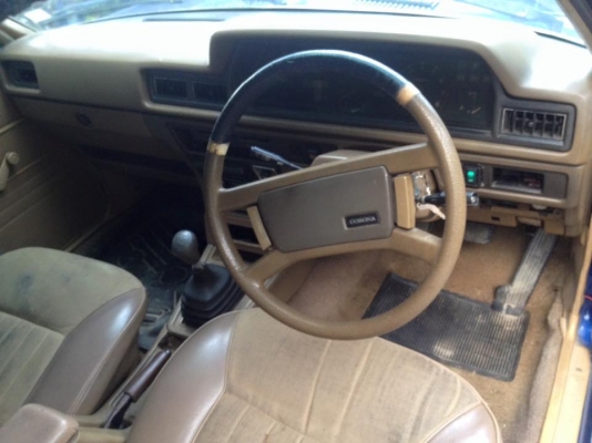 ขายโตโยต้า โคโรน่าtt132สองประตู