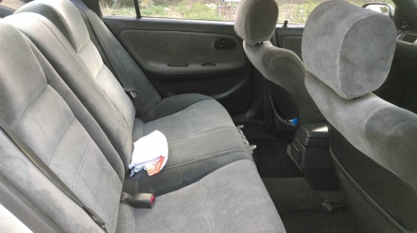 ขายโตโยต้าสามห่วง