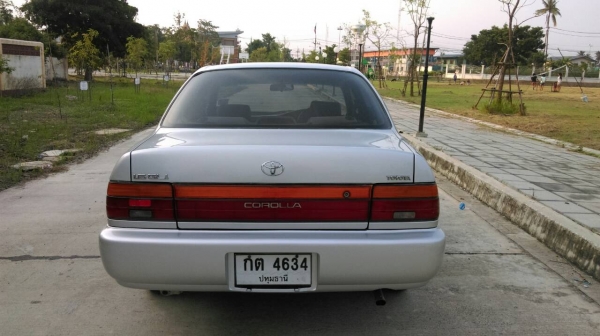 ขายโตโยต้าสามห่วง