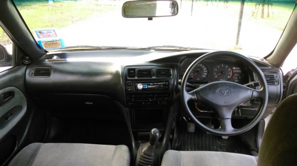 ขายโตโยต้าสามห่วง