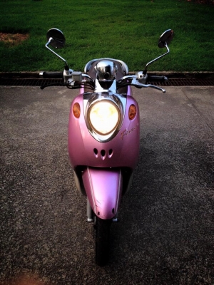 Fino  สีขาวชมพู่ รถบ้านเดิมเดิม 11900 สภาพพร้อมใช่งาน