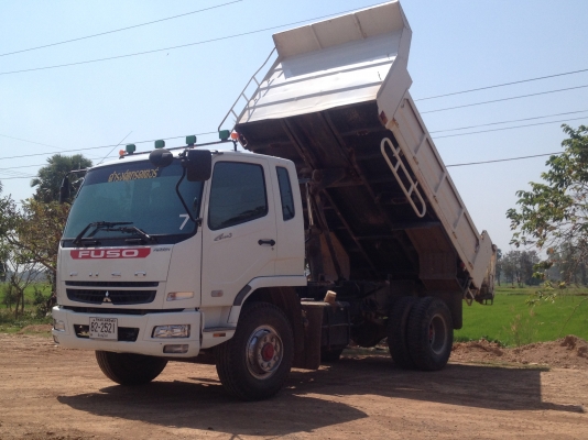 ขายรถบรรทุก 6 ล้อ ดั้มดิน   (ขายดาวน์ )