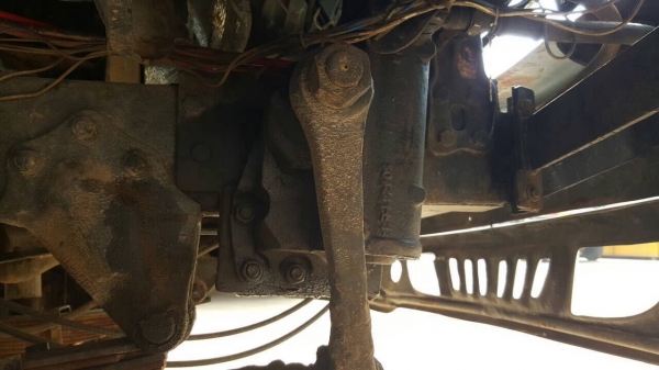 ขายเทนเลอร์ 10 ล้อ 2 เพลา หางพับไฮดรอริค HINO KT725 เครื่อง HO7C 180 แรงม้า คัสซีสวย เบรคทิฟฟี่ สโลว์กลาง พาวเวอร์ ทะเบียนพร้อมโอนครับ