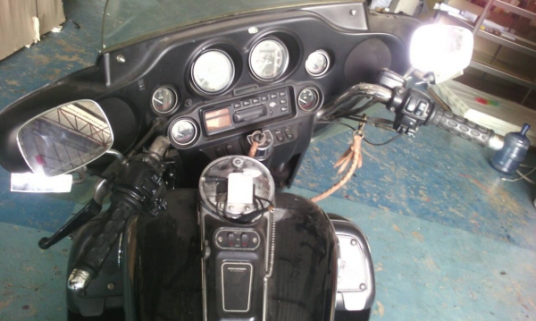 HD  ULTRA 2002    330,000