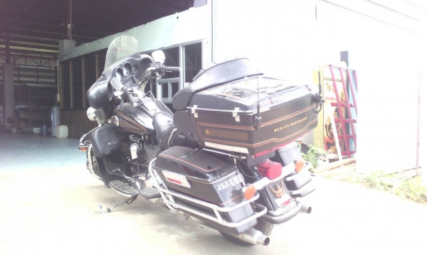 HD  ULTRA 2002    330,000