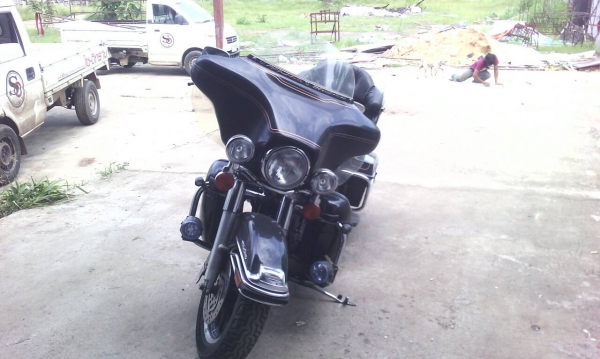 HD  ULTRA 2002    330,000