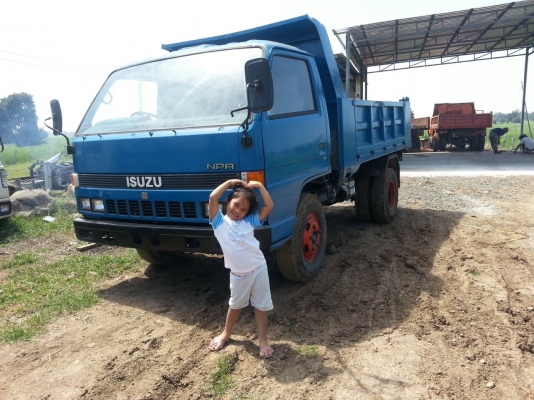 ขายรถบรรทุก 6 ล้อดัมพ์ ISUZU NPR 115 แรงม้า ราคา 320000