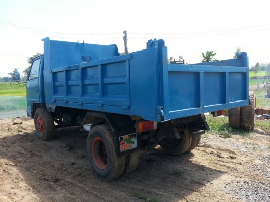 ขายรถบรรทุก 6 ล้อดัมพ์ ISUZU NPR 115 แรงม้า ราคา 320000