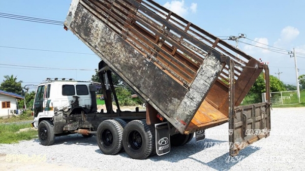 ขายด่วน รถบรรทุก 10 ล้อ ISUZU ROCKY 175 แรง ดั้ม เพลาเดียว รถพร้อมใช้ ราคาสุดคุ้ม ขายด่วน รถบรรทุก 10 ล้อ ISUZU ROCKY 175 แรง ดั้ม เพลาเดียว รถพร้อมใช้ ราคาสุดคุ้ม