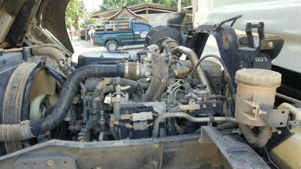 รถ10 ล้อ ISUZUหัวตึก เครื่อง 300 2 เพลา ดั้ม