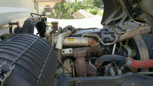 รถ10 ล้อ ISUZUหัวตึก เครื่อง 300 2 เพลา ดั้ม