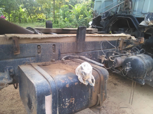 หกล้อ อีซูซุ FTR 165 ดั้ม สโลส ช่วงล่างใหญ่พร้อมลุย ทะเบียนพร้อมโอน ราคา 549,000บ ต่อรองได้ หกล้อ อีซูซุ FTR 165 ดั้ม สโลส ช่วงล่างใหญ่พร้อมลุย ทะเบียนพร้อมโอน ราคา 549,000บ ต่อรองได้