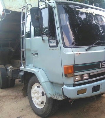 หกล้อ อีซูซุ FTR 165 ดั้ม สโลส ช่วงล่างใหญ่พร้อมลุย ทะเบียนพร้อมโอน ราคา 549,000บ ต่อรองได้ หกล้อ อีซูซุ FTR 165 ดั้ม สโลส ช่วงล่างใหญ่พร้อมลุย ทะเบียนพร้อมโอน ราคา 549,000บ ต่อรองได้