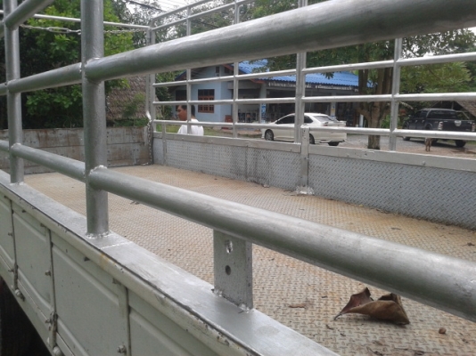 รถหกล้อNPR   115  แรงม้า   พร้อมใช้งาน   เล่มติดมือ