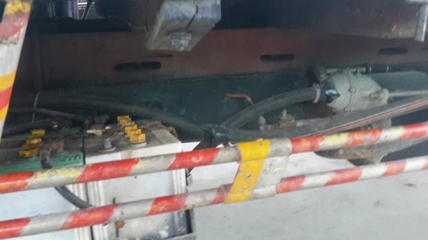 ขาย6ล้ออีซูซุNKR110 แชชซีสวยพร้อมคอกแผงข้าง เครื่อง4BE1ฝาดำ หัวเดิม พื้นดี แหนบเสริมแล้ว พร้อมลงงาน