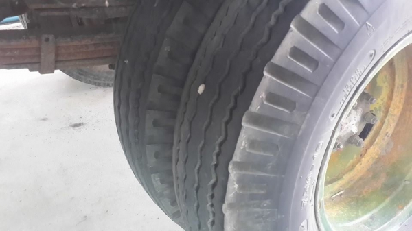 ขาย6ล้ออีซูซุNKR110 แชชซีสวยพร้อมคอกแผงข้าง เครื่อง4BE1ฝาดำ หัวเดิม พื้นดี แหนบเสริมแล้ว พร้อมลงงาน