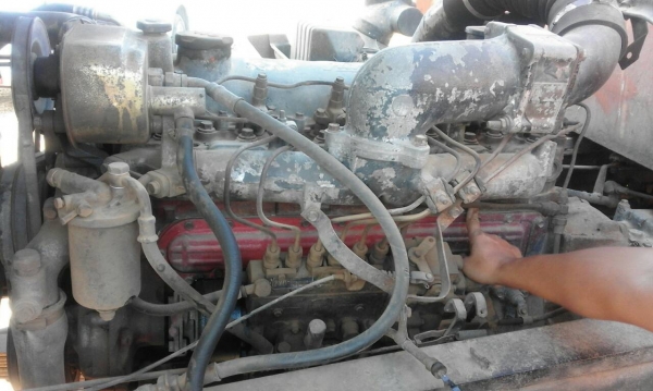 ขายรถหางปลาบรรทุกรถแบคโฮ HINO F17 ขึ้นรุ้น 200 ทะเบียนพร้อม