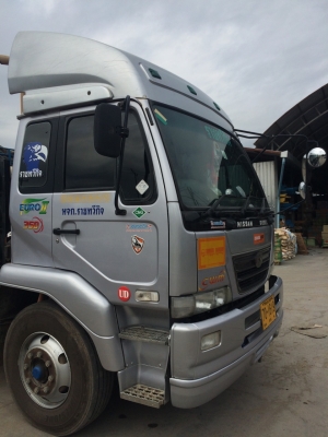 ขายหัวลาก NISSAN UD 350 แรงม้า ขายหัวลาก NISSAN UD 350 แรงม้า