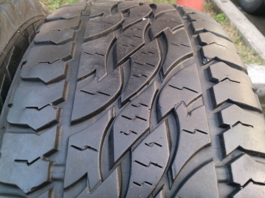 ขายแม็กTOYOTA FORTUNER ขอบ17 พร้อมยางบริดสโตนA/T 265/65R17 ยางสัปดาห์ที่31ปี13 สวยๆจำนวน 1 ชุด พร้อมน๊อตแท้ 24 ตัว