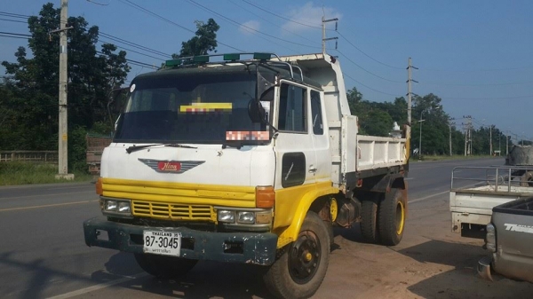 ขายรถดัมพ์HINOยาง900 เครื่องEH700 แชชซีสวย เครื่องดี ช่วงล่างFUSO เอกสารเล่มทะเบียนพร้อมโอน