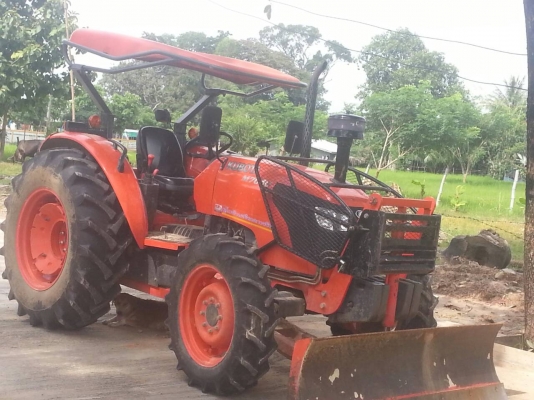 ขายรถไถ  KUBOTA  M  7040