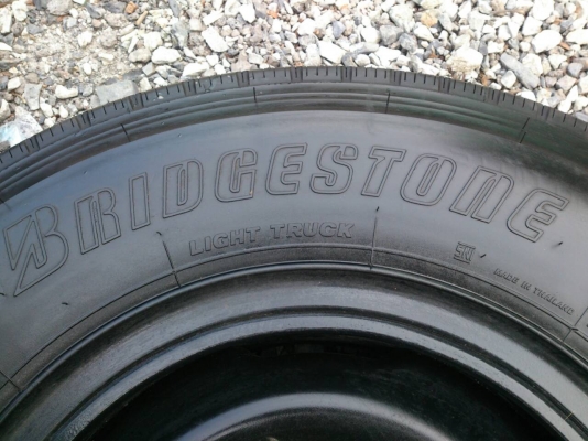 ขายยางถอดป้ายแดง 700R16 พร้อมกะทะเหล็ก 6 รูขอบ16 ยางบริดสโตน ยางสัปดาห์ที่33ปี15 ตุ่มหน้ายางสีอยู่ครบใหม่ๆ จำนวน 6 เส้น ขายยางถอดป้ายแดง 700R16 พร้อมกะทะเหล็ก 6 รูขอบ16 ยางบริดสโตน ยางสัปดาห์ที่33ปี15 ตุ่มหน้ายางสีอยู่ครบใหม่ๆ จำนวน 6 เส้น