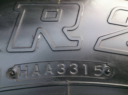 ขายยางถอดป้ายแดง 700R16 พร้อมกะทะเหล็ก 6 รูขอบ16 ยางบริดสโตน ยางสัปดาห์ที่33ปี15 ตุ่มหน้ายางสีอยู่ครบใหม่ๆ จำนวน 6 เส้น ขายยางถอดป้ายแดง 700R16 พร้อมกะทะเหล็ก 6 รูขอบ16 ยางบริดสโตน ยางสัปดาห์ที่33ปี15 ตุ่มหน้ายางสีอยู่ครบใหม่ๆ จำนวน 6 เส้น