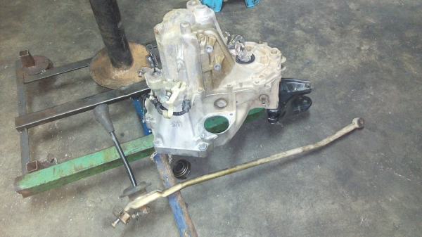 (ขาย4500)เกียร์ ธรรมดาฮอนด้าซิดตี่ เครื่องD15B