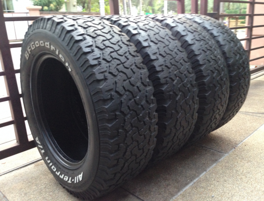 ยาง All BF goodrich 265 65 18 ปี12 ราคาไม่แพง