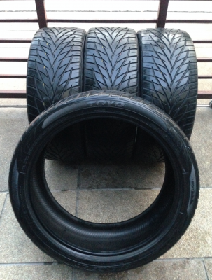 ยาง Toyo 265 40 22 ปี12 ดอกเต็ม คมๆ ราคาไม่แพง