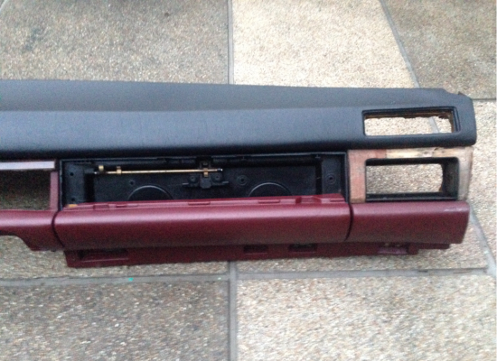 คอนโซลหน้า BENZ S-Class W126 สภาพสวยมาก พร้อมใช้งาน