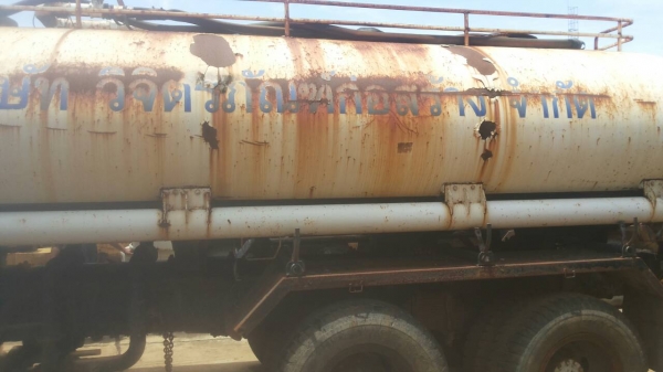 ขายด่วนครับ รถน้ำ Rock เล็ก (ขายตามสภาพ ครับ เกียรไม่มี )