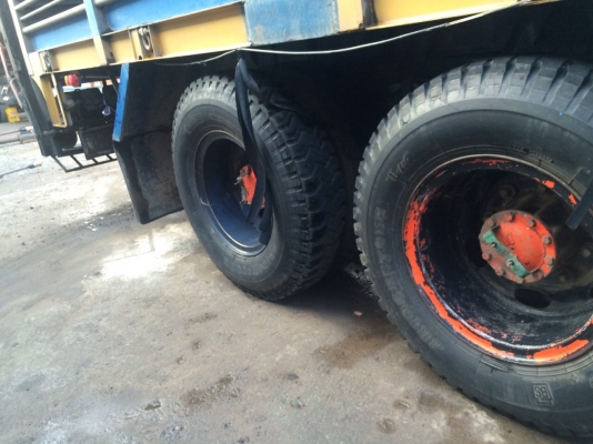 ขายสิลล้อเพลาเดียว ยาว 7.50ม 200แรงปี2552 สด ผ่อน