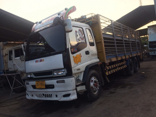 ขายสิลล้อเพลาเดียว ยาว 7.50ม 200แรงปี2552 สด ผ่อน