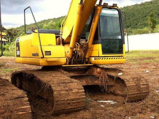 ขายแบคโฮKOMATSUรุ่น8 พร้อมใช้