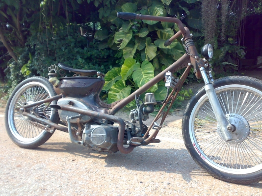 ฮาเล่  ไทยแลน รถยุชุมพร ครับ