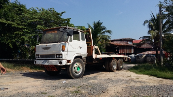 ขาย155000บาท 10ล้อเทเลอร์เข็นแม็กโค ไม่มีเล่ม